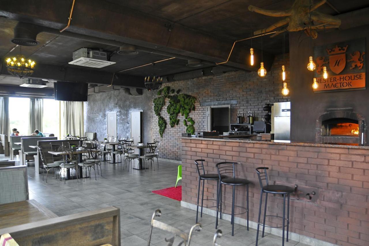 Nester House Svityaz' Luaran gambar